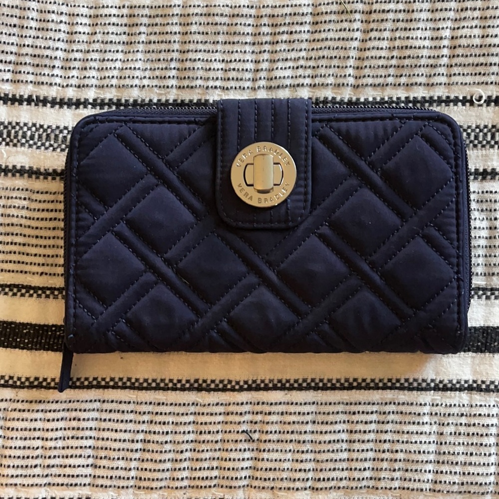 Vera Bradley navy blue wallet